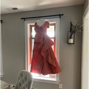 Size 14 mother of the bride dress- I am 5-4 and 150 lbs for reference in fit